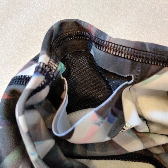 Nike Power Legend Botanical Fresh Printed Tights - Picture 8 of 10